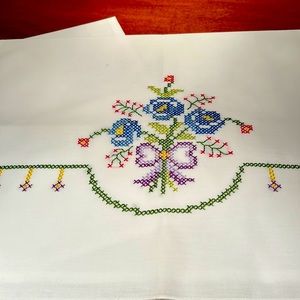 Pair of vintage hand embroidered standard size pillowcases Never used